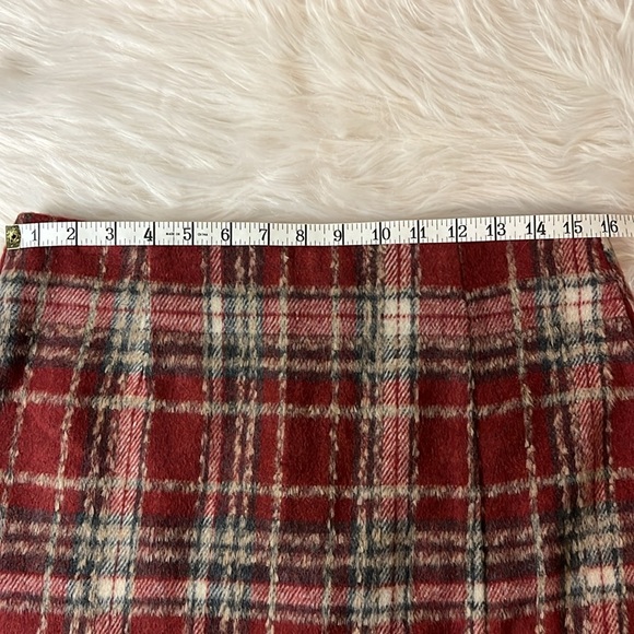Super cute plaid skirt Ladies sz L - Picture 9 of 10